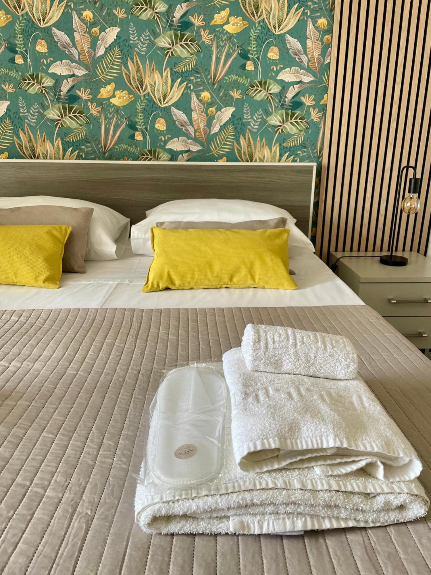 Casa Giuliani Apartment ปอร์โตเชซาเรโอ ภายนอก รูปภาพ